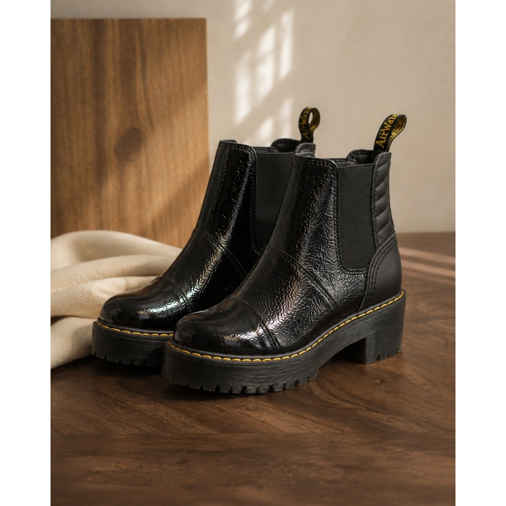 Dr. Martens Rozalie Distressed Patent Heeled Chelsea Boots Black Melbourne Sz 6